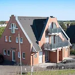 Haus-eriel-eg-rechts * Brösum