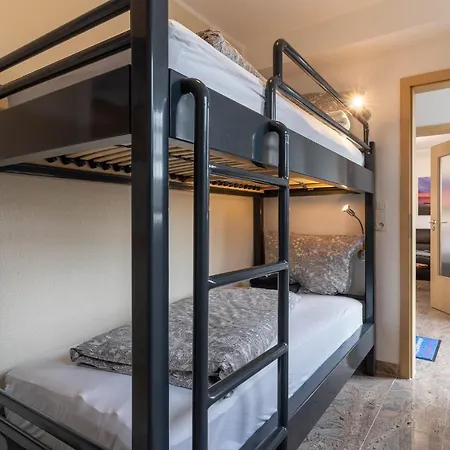 Apartamento Haus-eriel-eg-rechts